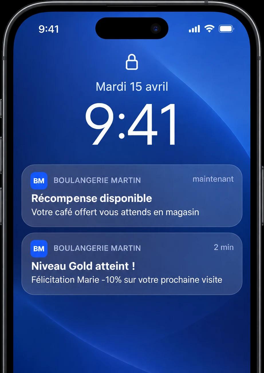 L'écran verrouillé d'un iPhone avec deux notifications de Boulangerie Martin : récompense disponible, niveau Gold atteint